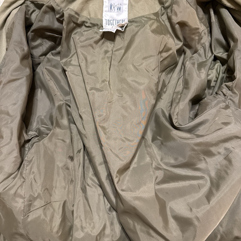 SOLD ON DEPOP Together! Vintage Olive Green Women's Trench Coat size 6 - Picture 10 of 10